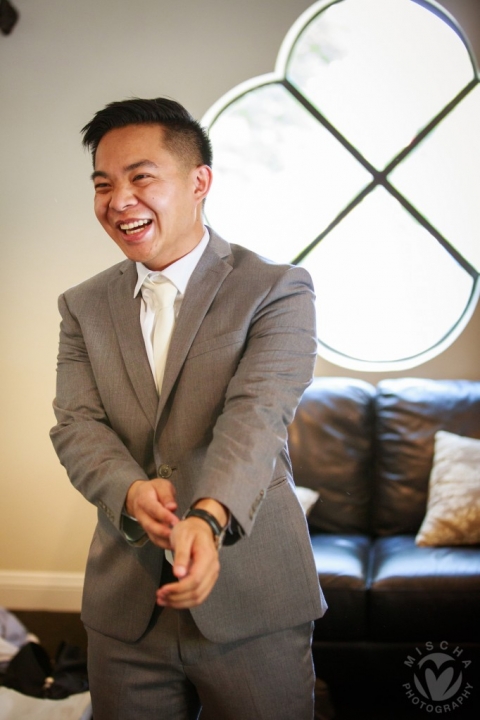 WENTE WINERY WEDDING GROOM