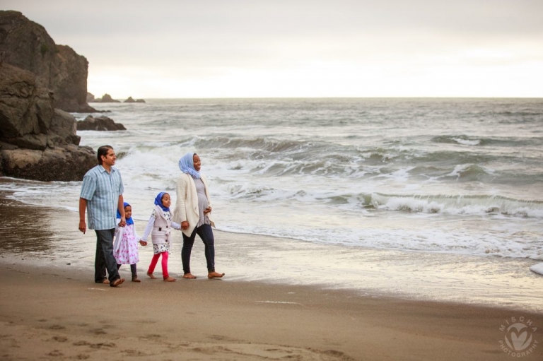 San Francisco beach maternity