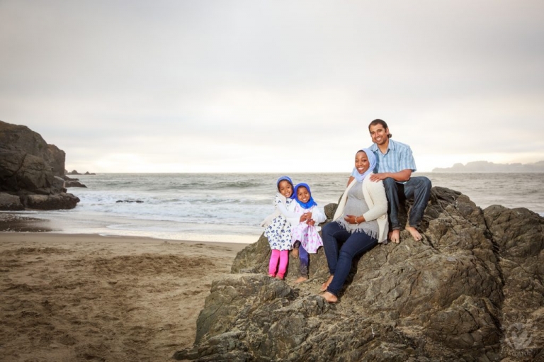 San Francisco beach maternity