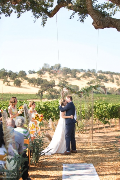 Rancho Victoria Vineyard wedding
