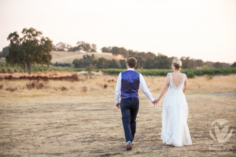 Rancho Victoria Vineyard wedding