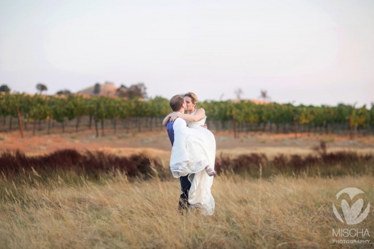 Rancho Victoria Vineyard wedding